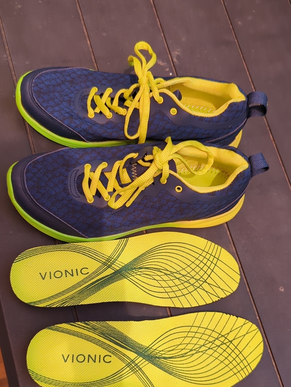 Vionic Agile Python - Picture 1 of 7